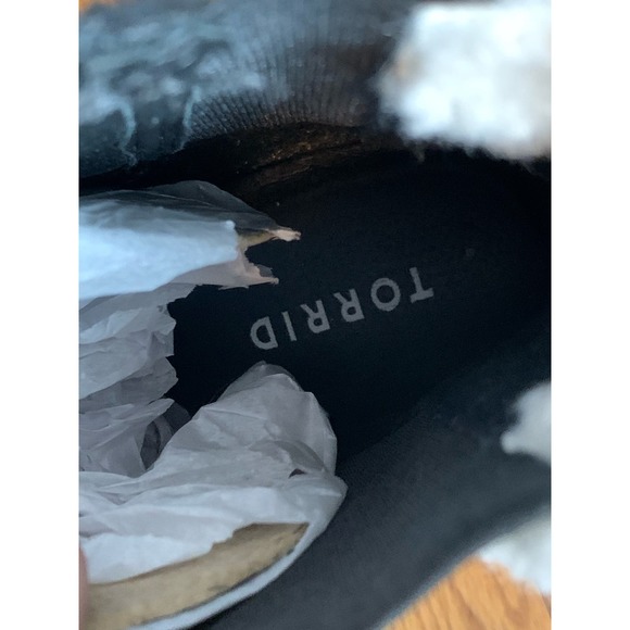 Torrid New Shearling Trim Platform Bootie Women’s 10.5 - Picture 5 of 6